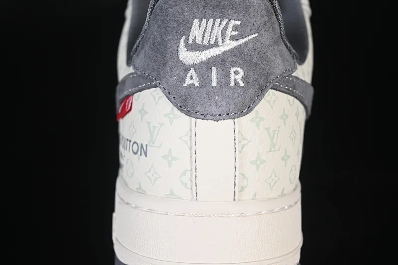 All categories Nk Air Force 1 Air Force series Nk Air Force 1 Low Air Force low-top Nike Air Force 1'07 Low LV co-branded printed beige gray Air Force 1 low-top casual sneakers MZ9588-816